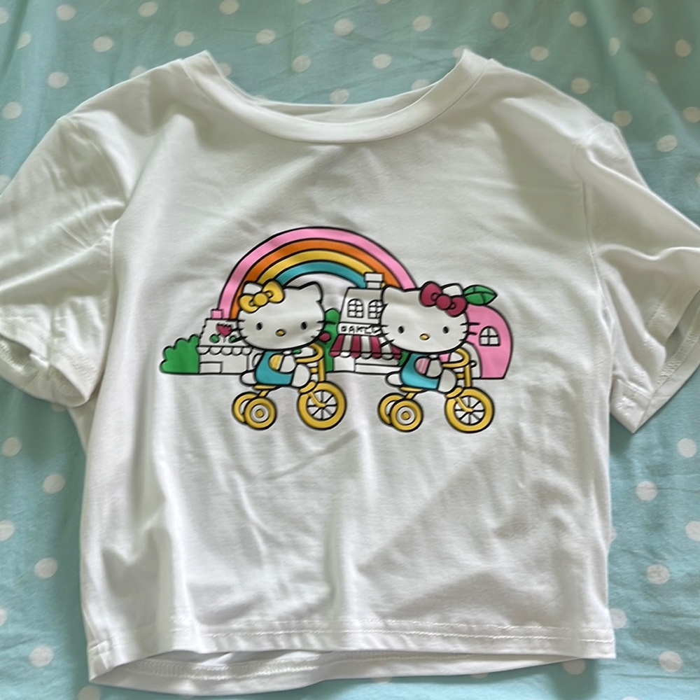 Cute Hello kitty, Sanrio top NEW